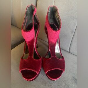 Qupid Wine Faux Velvet Stiletto Heels - Size 7